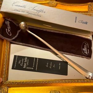 NEW GERITY Silver Plated Candle Snuffer